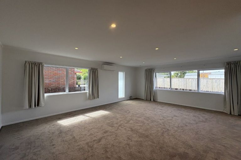 Photo of property in 28 Second Avenue, Avenues, Whangarei, 0110