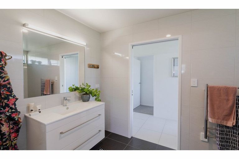 Photo of property in 3 Kuching Lane, Kerikeri, 0230