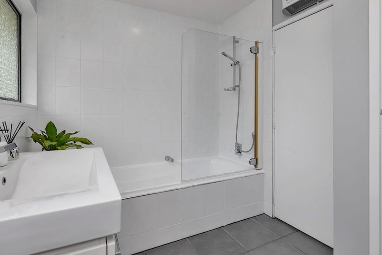 Photo of property in 8 Moana View, Raumanga, Whangarei, 0110