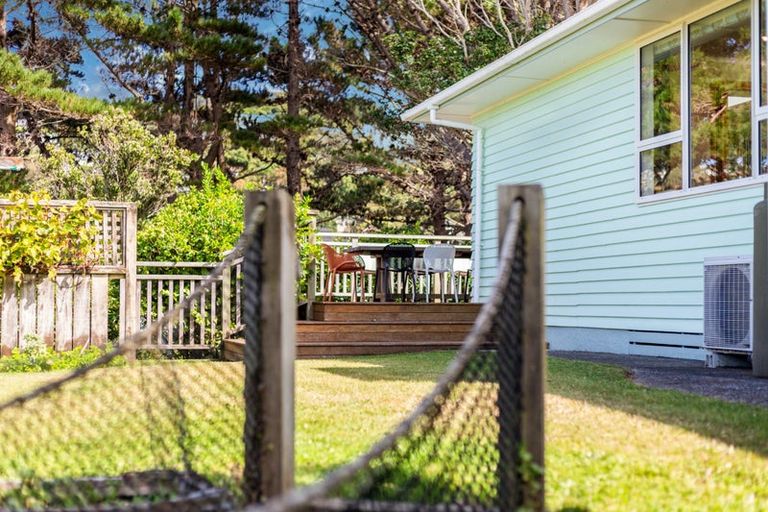 Photo of property in 33 Finnimore Terrace, Vogeltown, Wellington, 6021