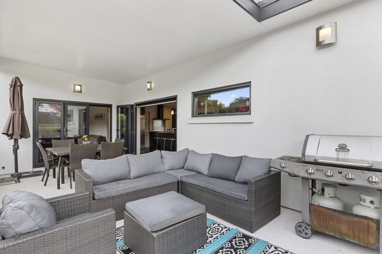 Photo of property in 92 Preston Crescent, Belleknowes, Dunedin, 9011