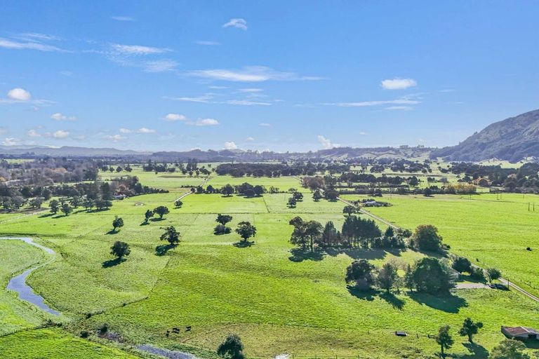 Photo of property in 230 Loop Road, East Takaka, Takaka, 7183