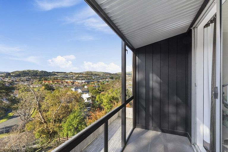 Photo of property in 9 Keel Place, Whitby, Porirua, 5024