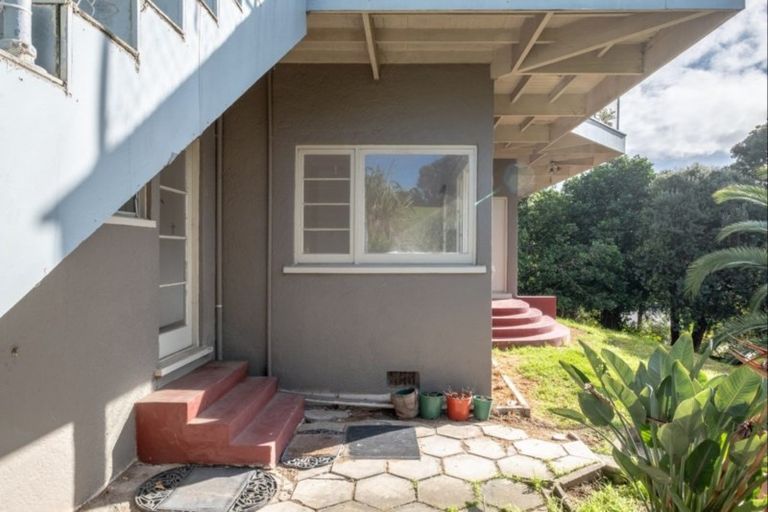 Photo of property in 16 Tuahine Crescent, Wainui, Gisborne, 4010