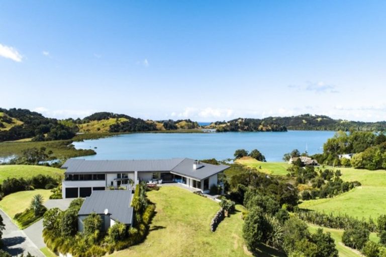 Photo of property in 188 Ridge Road, Mahurangi East, Warkworth, 0982