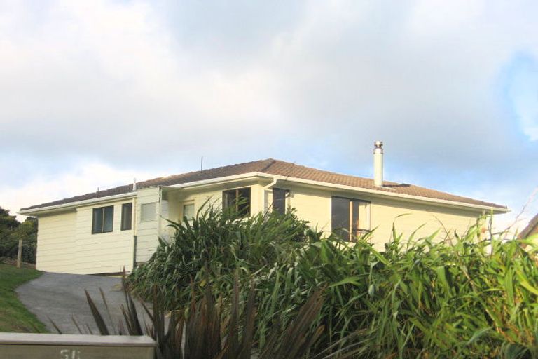 Photo of property in 54 Percy Dyett Drive, Karori, Wellington, 6012