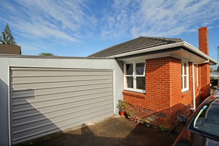 Photo of property in 104a Wyllie Road, Papatoetoe, Auckland, 2025