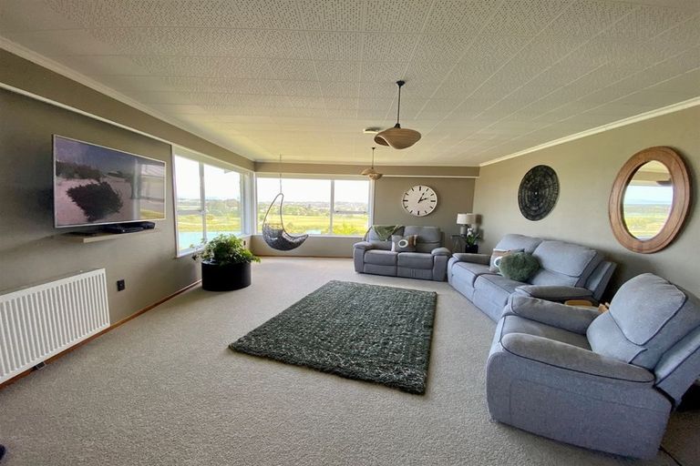 Photo of property in 17 Saint Andrew Place, Balclutha, 9230