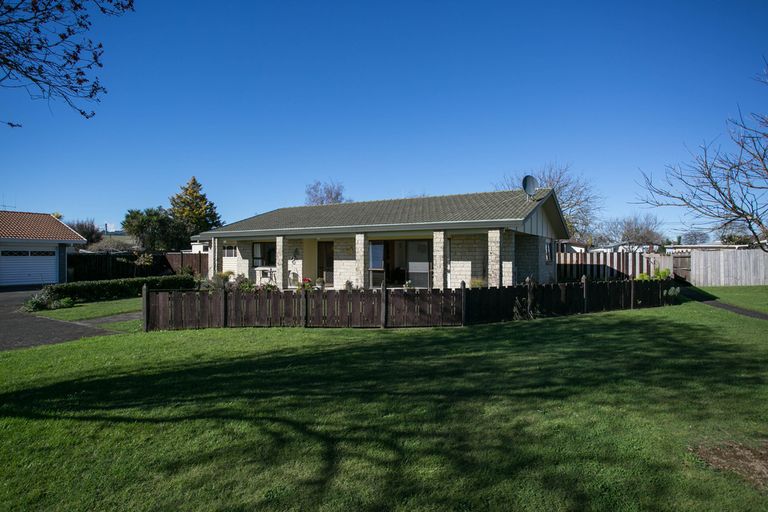 Photo of property in 14 Conrad Place, Leamington, Cambridge, 3432