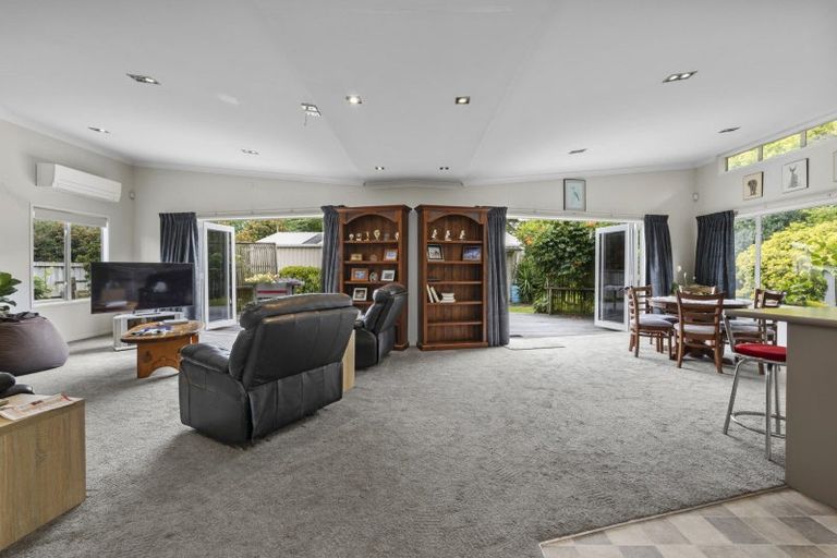 Photo of property in 2 Benner Drive, Ngatea, 3503