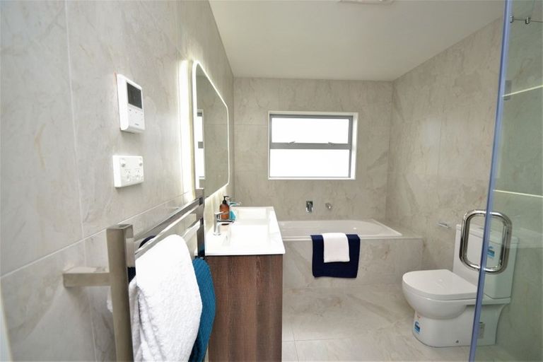 Photo of property in 14 Aviation Drive, Hobsonville, Auckland, 0616