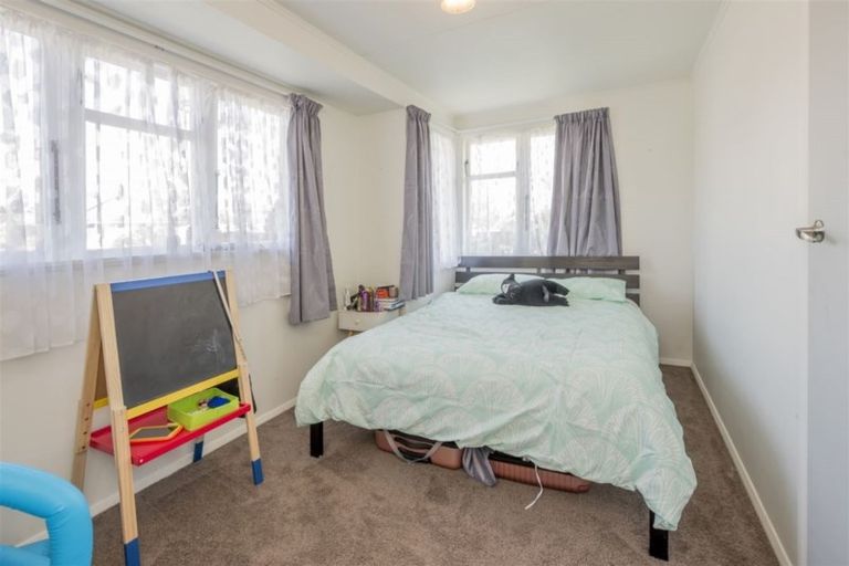 Photo of property in 5 Totara Place, Otaki, 5512