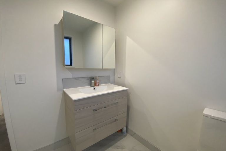 Photo of property in 2/5 Macky Street, Taita, Lower Hutt, 5011