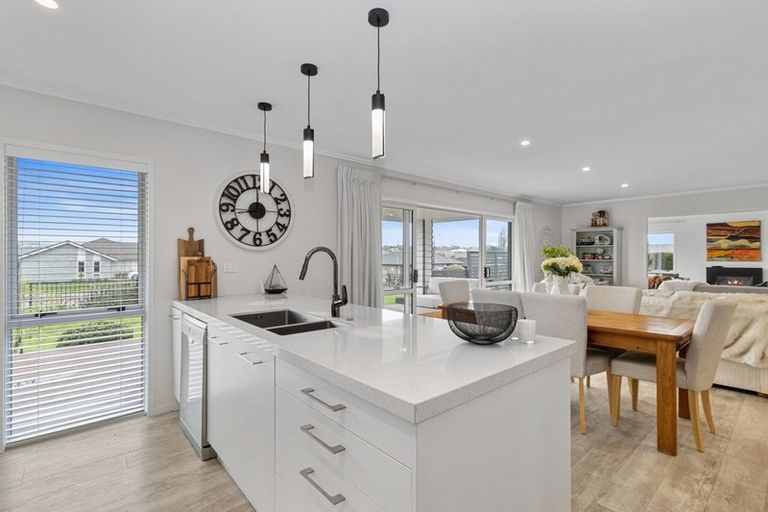 Photo of property in 2 Bluebell Place, Te Kauwhata, 3710