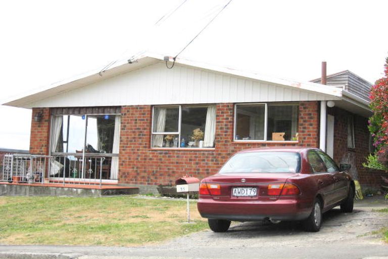 Photo of property in 11 Farnham Street, Mornington, Wellington, 6021