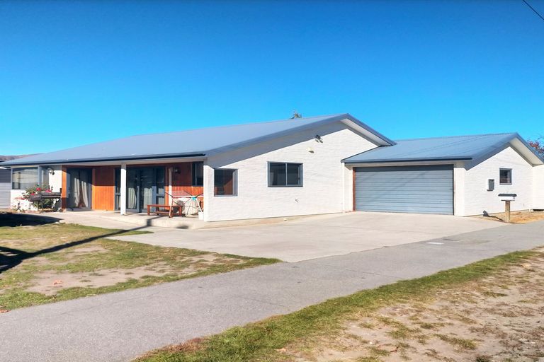 Photo of property in 11 Moa Street, Alexandra, 9320