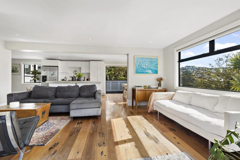 Photo of property in 38 Mortimer Terrace, Aro Valley, Wellington, 6021