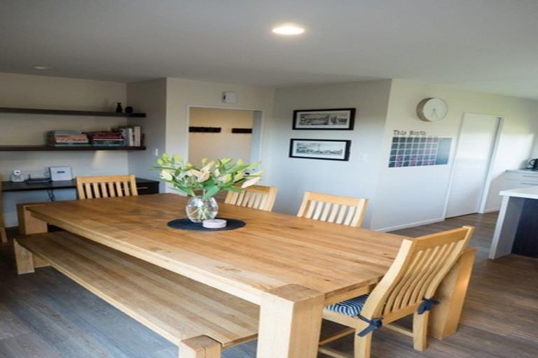 Photo of property in 18 Preston Avenue, West Melton, 7618