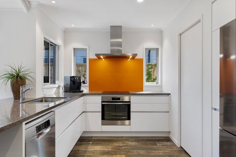 Photo of property in 104 Coast Boulevard, Papamoa Beach, Papamoa, 3118