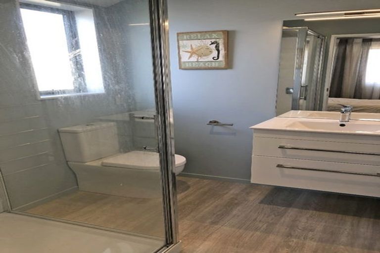 Photo of property in 6 Shrimpton Avenue, Woodend, 7610