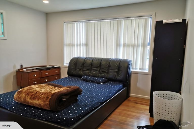 Photo of property in 13a Sunnyside Crescent, Papatoetoe, Auckland, 2025