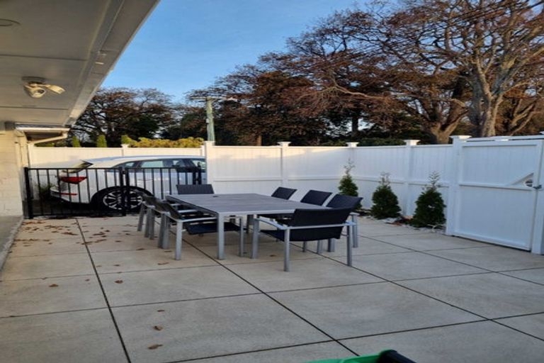 Photo of property in 50 Abberley Crescent, St Albans, Christchurch, 8014