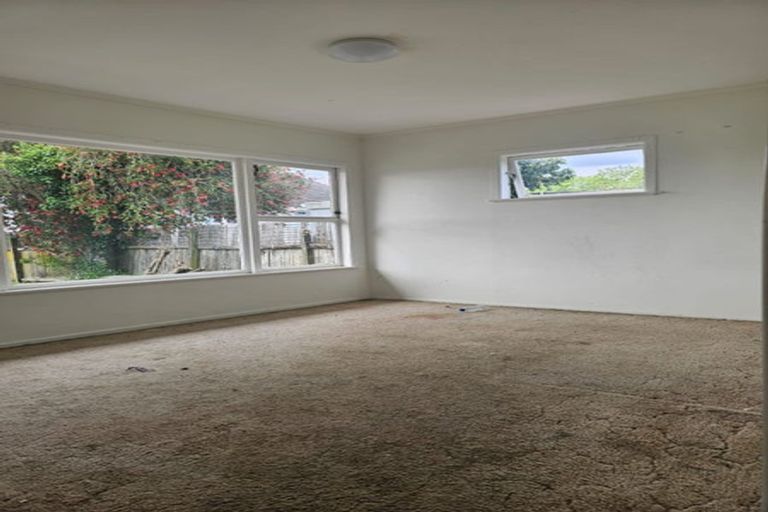 Photo of property in 6 Buckland Road, Mangere East, Auckland, 2024