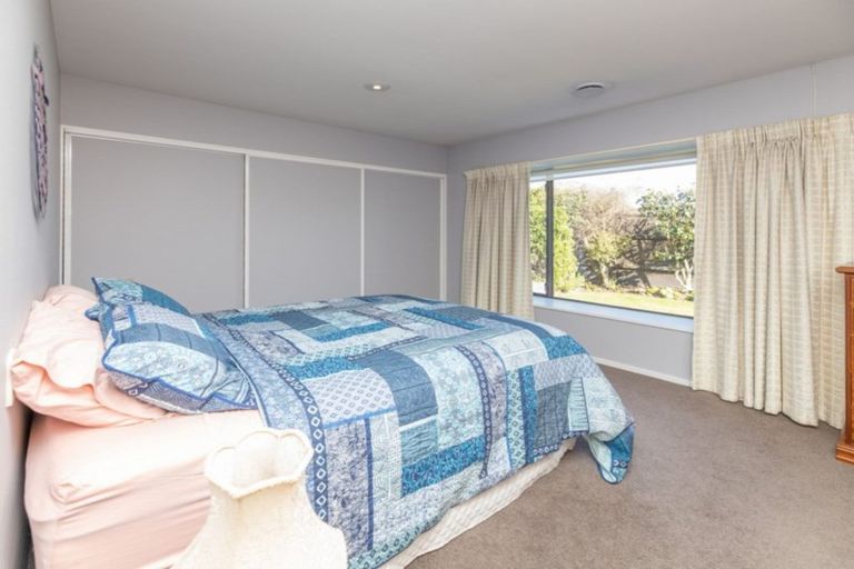 Photo of property in 45 Munro Street, Redwood, Christchurch, 8051
