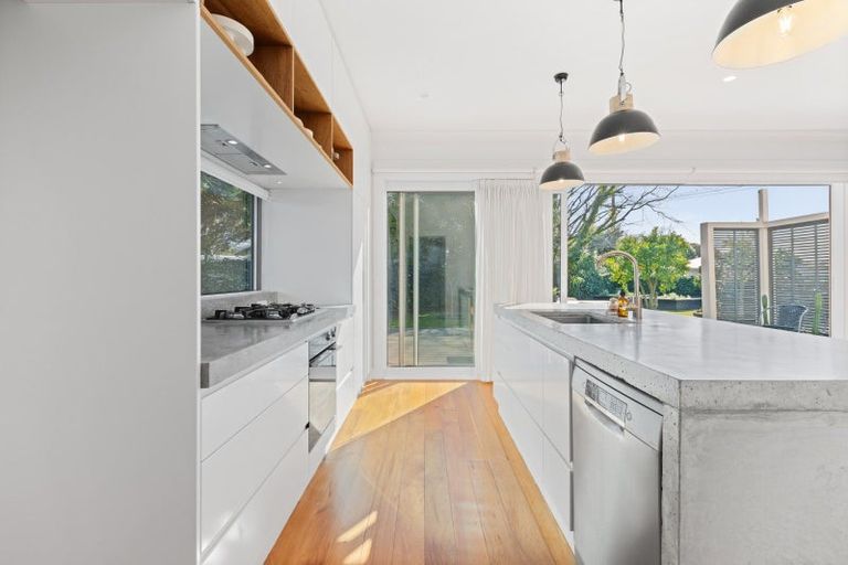 Photo of property in 6 Howick Road, Blenheim, 7201