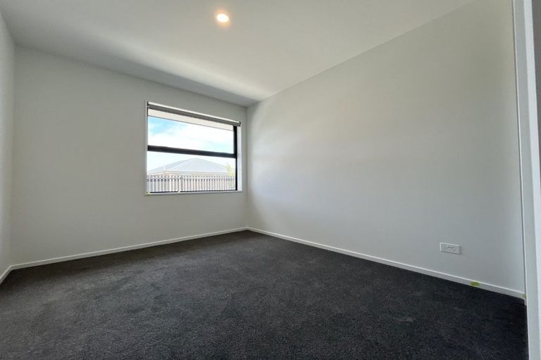 Photo of property in 22 Harlequin Drive, Rolleston, 7614