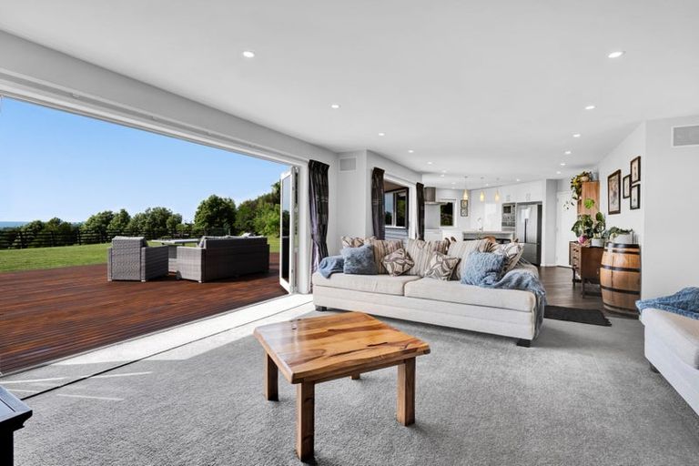 Photo of property in 590c Frankley Road, Hurworth, New Plymouth, 4371