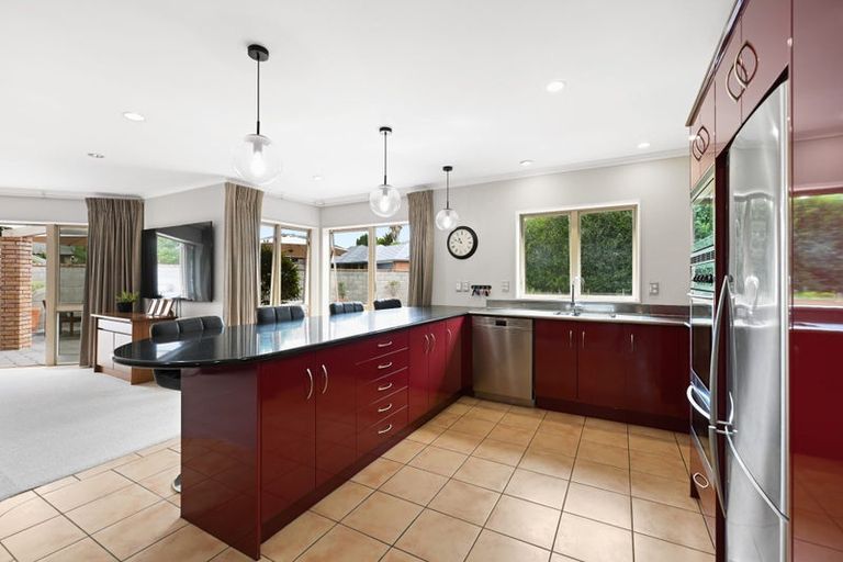 Photo of property in 1 Flora Way, Rototuna, Hamilton, 3210