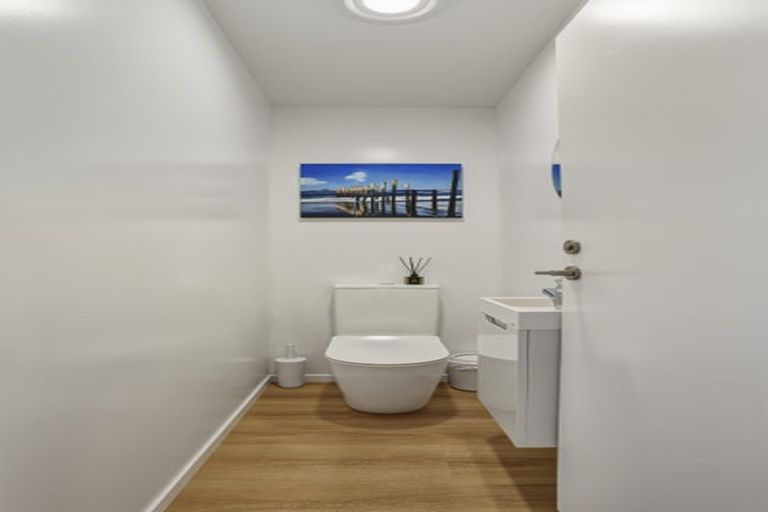 Photo of property in 44a Hargest Crescent, Saint Kilda, Dunedin, 9012