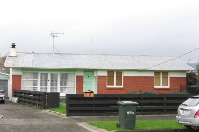 Photo of property in 27 Kettle Avenue, Awapuni, Palmerston North, 4412