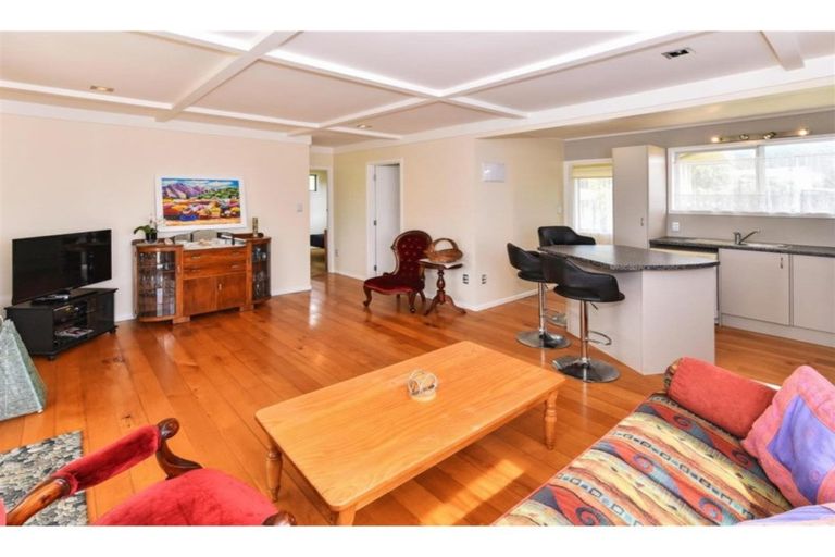 Photo of property in 30 Cordyline Road, Port Waikato, Tuakau, 2695