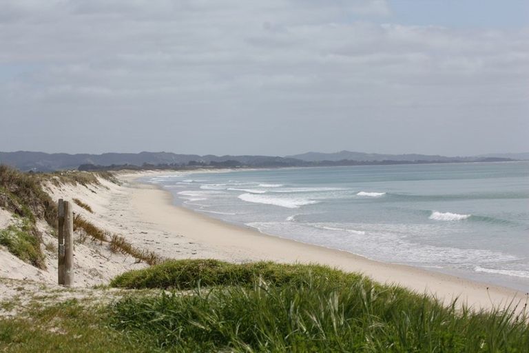 Photo of property in 18 Argyle Street, Waipu, 0510