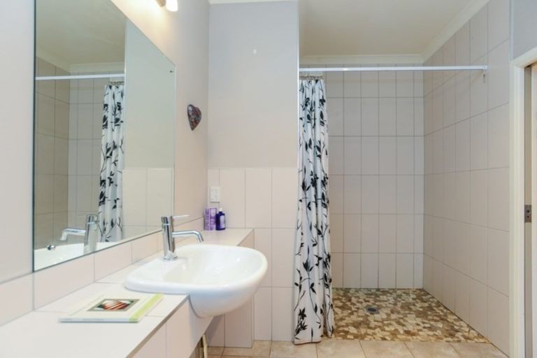 Photo of property in 66 Mantell Street, Tikokino, Waipawa, 4273