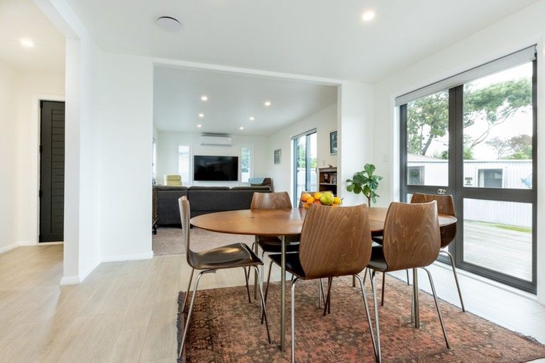 Photo of property in 9 Bristol Street, Tamatea, Napier, 4112