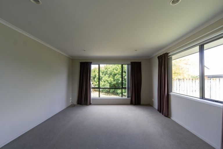 Photo of property in 18 Oldfield Court, Huntington, Hamilton, 3210