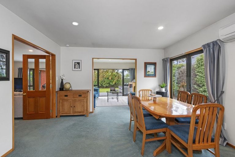 Photo of property in 6 Empress Place, Halswell, Christchurch, 8025