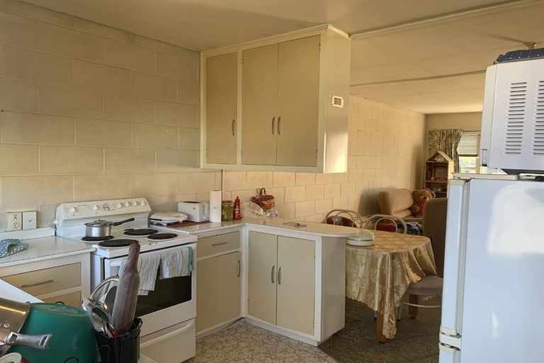 Photo of property in 2/11 Division Street, Riccarton, Christchurch, 8041