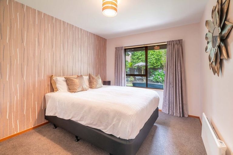 Photo of property in 33 Lancewood Drive, Halswell, Christchurch, 8025