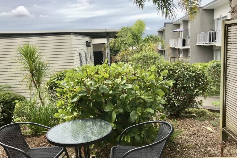 Photo of property in 29/7 Kelvin Hart Drive, East Tamaki, Auckland, 2013