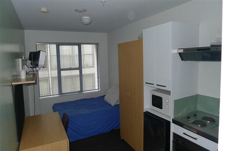 Photo of property in Orange Apartments/victoria Centr, 203/169 The Terrace, Wellington Central, Wellington, 6011