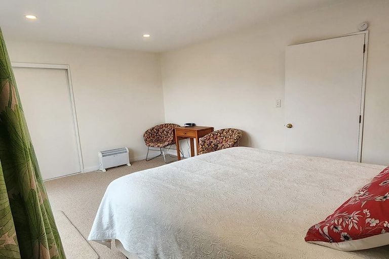 Photo of property in 2/28 Derby Street, St Albans, Christchurch, 8014