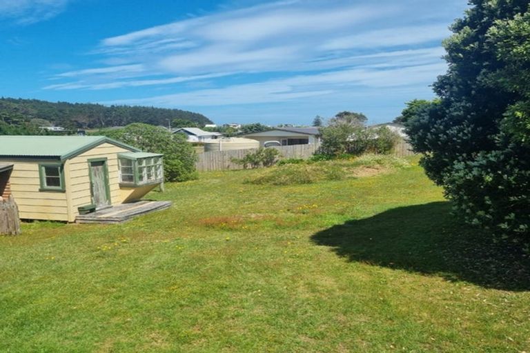 Photo of property in 13 Arataki Street, Waitarere Beach, Levin, 5510