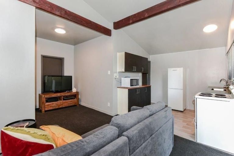 Photo of property in 2/527 Cashel Street, Linwood, Christchurch, 8011