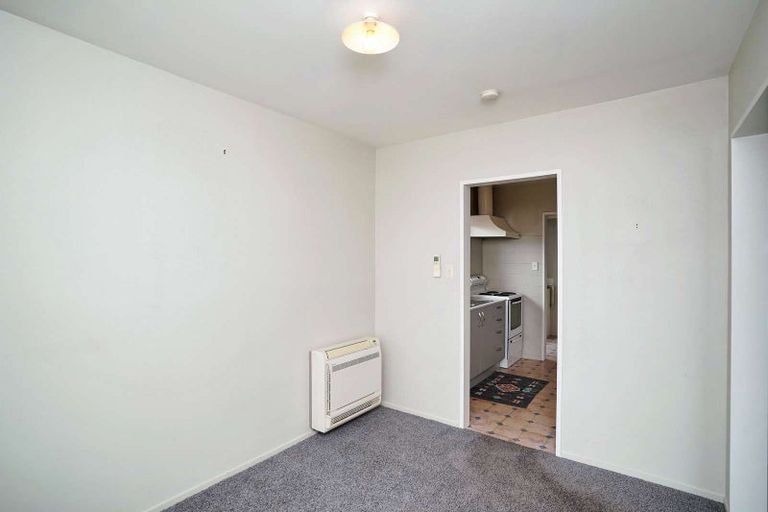 Photo of property in 1/69 Denise Crescent, Hornby, Christchurch, 8042