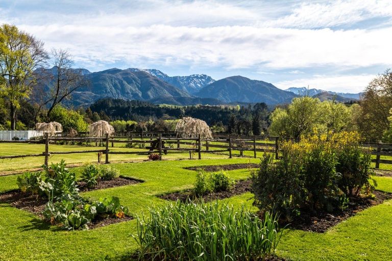 Photo of property in 2006 Inland Kaikoura Road, Inland Road, Kaikoura, 7373