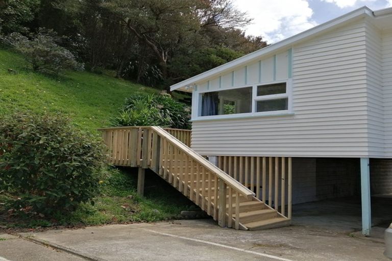 Photo of property in 38 Pembroke Street, Tawa, Wellington, 5028